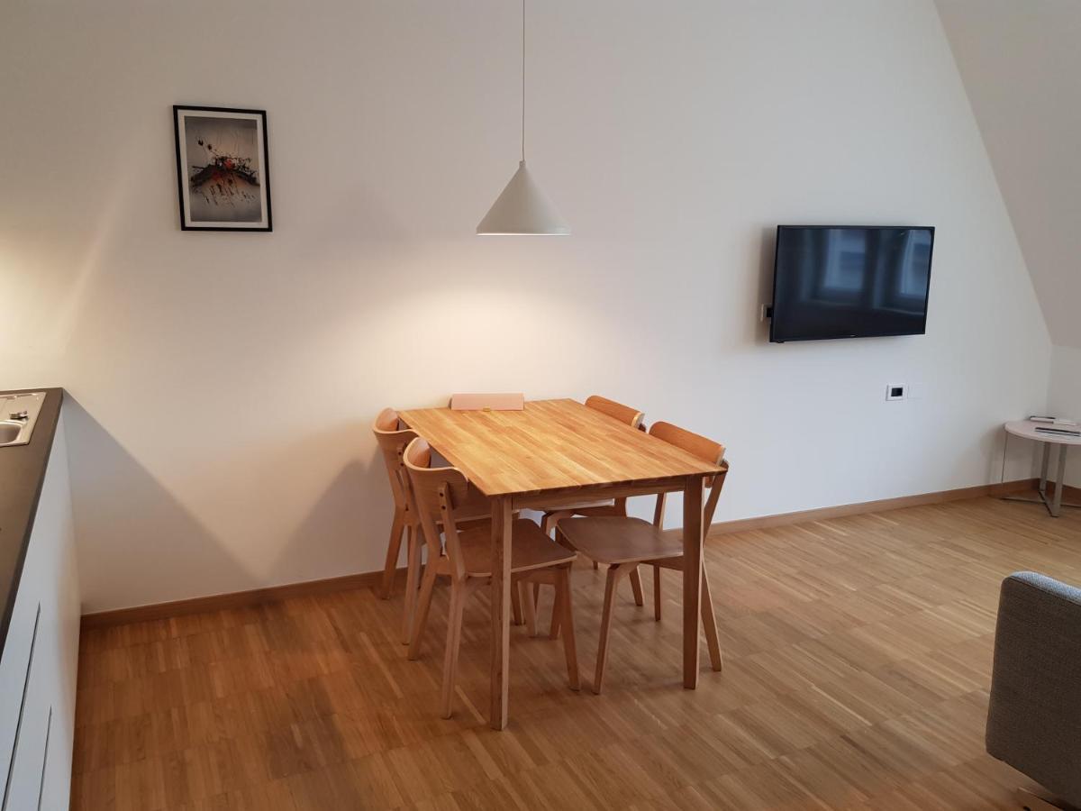 Hager Apartment 3 Merano Bagian luar foto